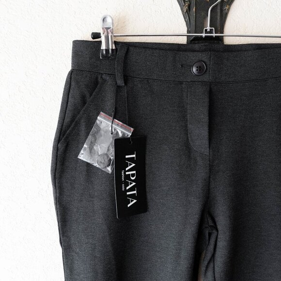 NWT Tapata Pants Sz M Gray Mid-Rise Cropped 26" Stretchy Modern - Picture 4 of 7